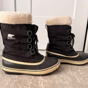 Sorel Women’s Winter Carnival Boots